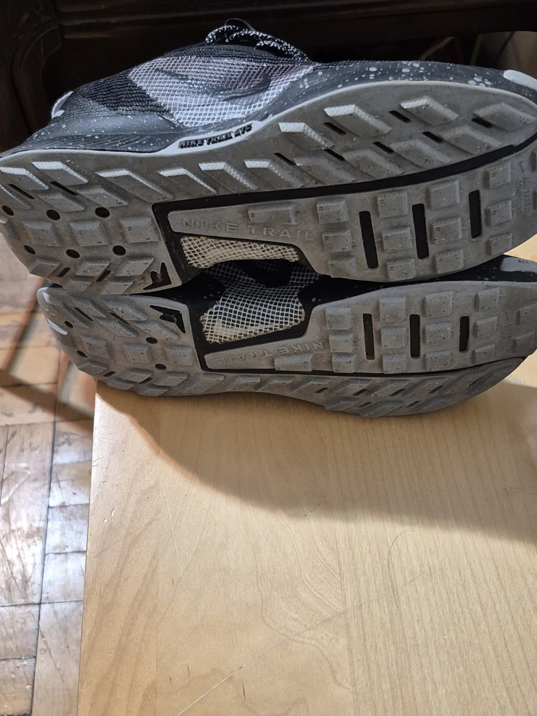 Nike Size 7 Juniper Trail 3 ATC Wmns Running Shoes - photo 2