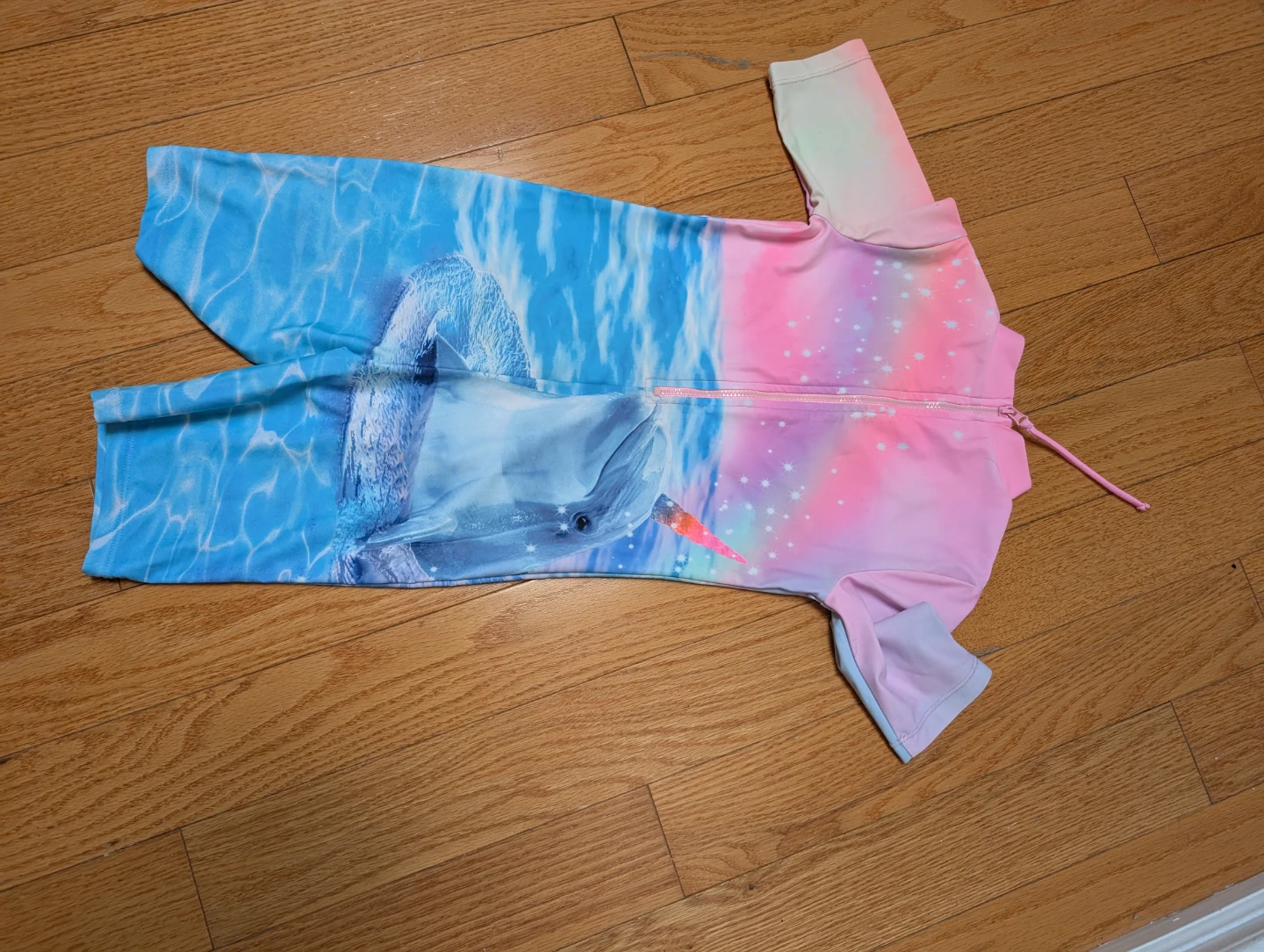 Woolworths Kids Swimsuit Size 6 Years Dolphin Print - photo 2