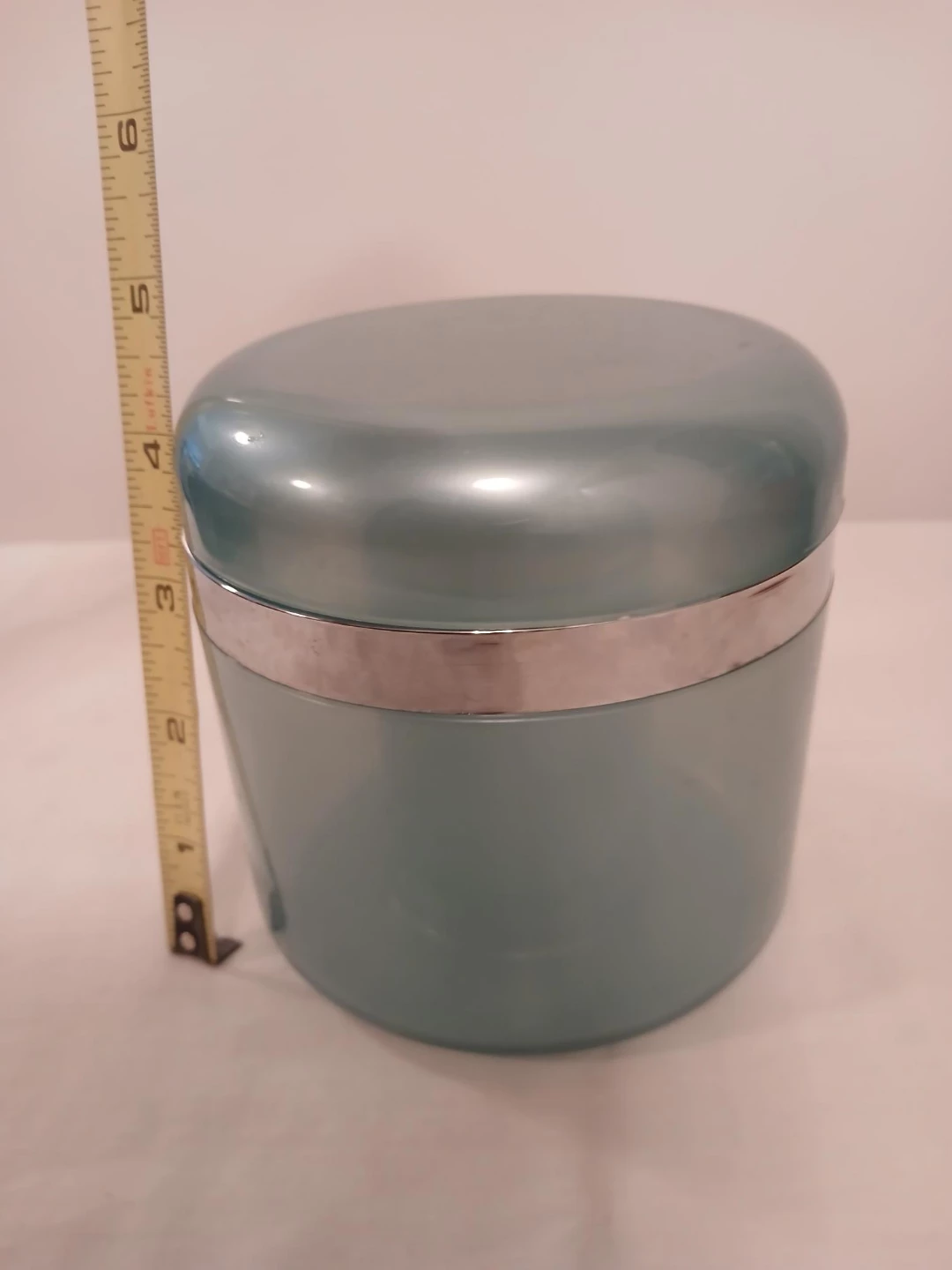 Vintage Vanity Jar with Lid and Silver Trim. Pick up only. - photo 3