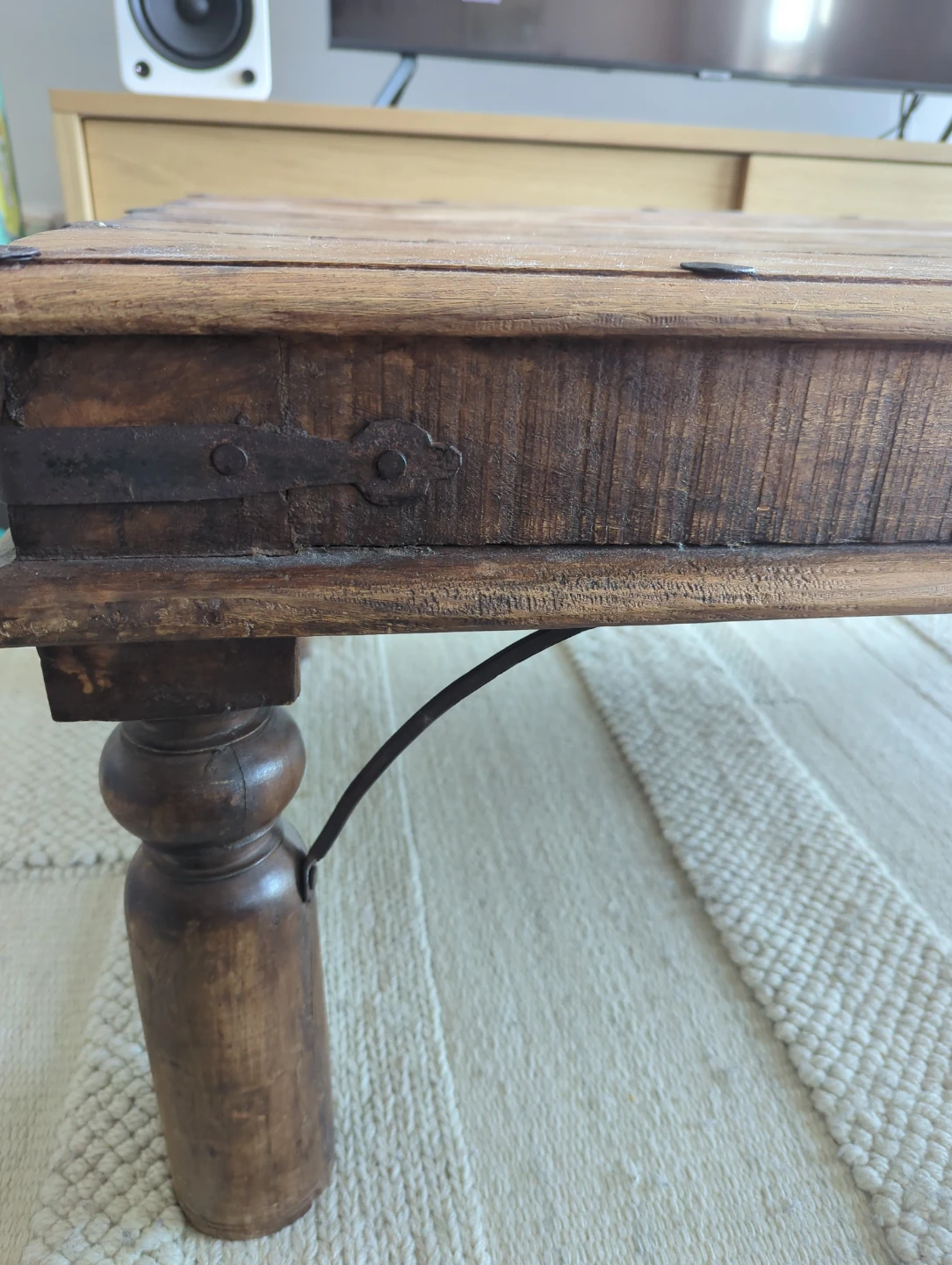 Large Rustic Wood Coffee Table - photo 2