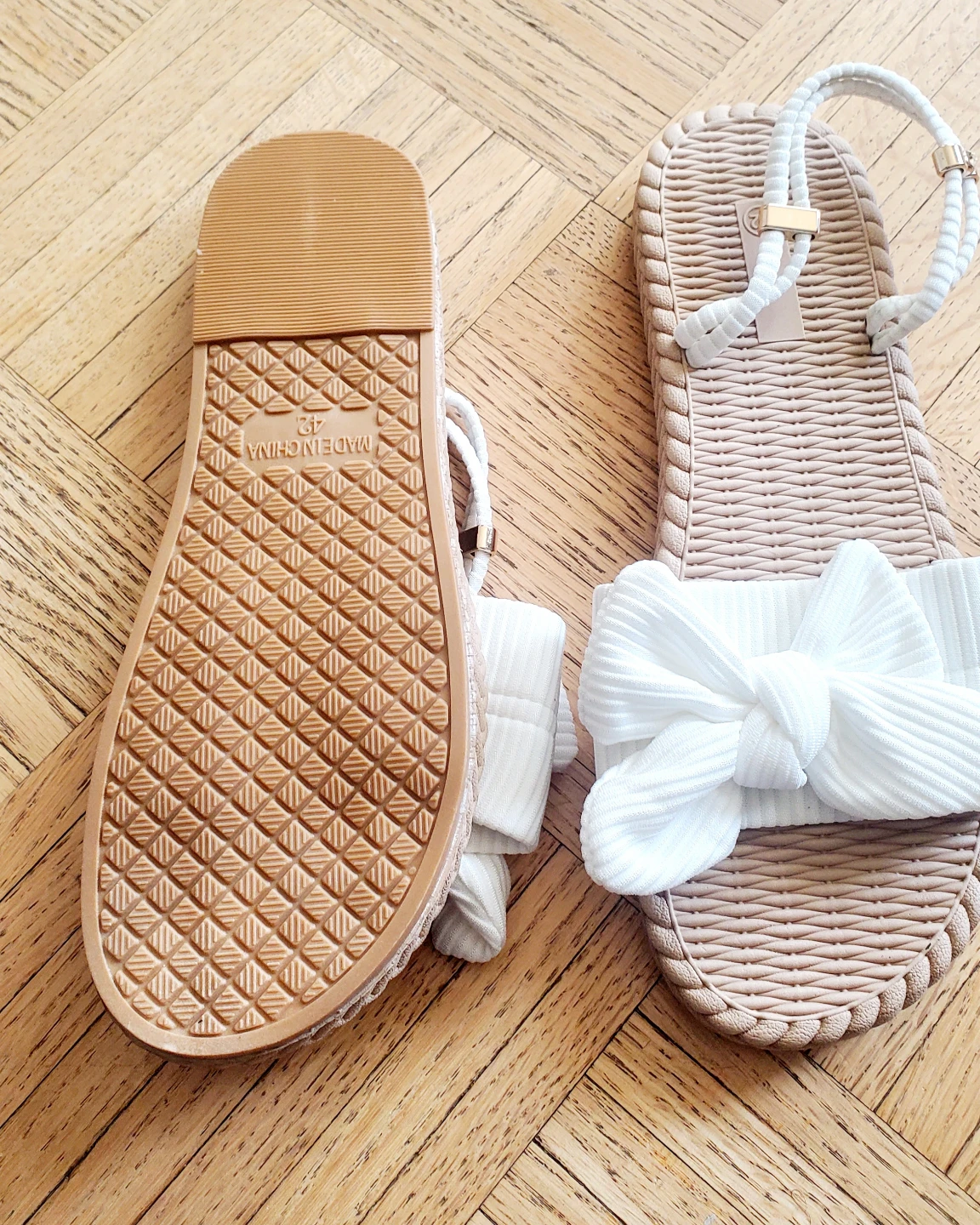 White Bow Sandals Size  EU 42 - photo 2