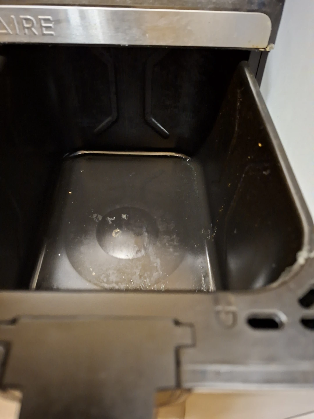 Frigidaire Dual Basket Air Fryer - photo 3