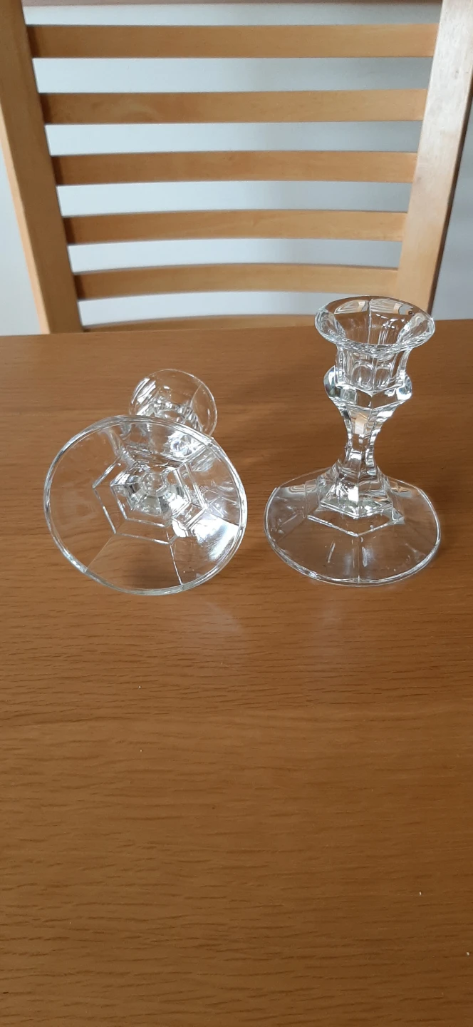 Set of two clear glass candle holders. - photo 2