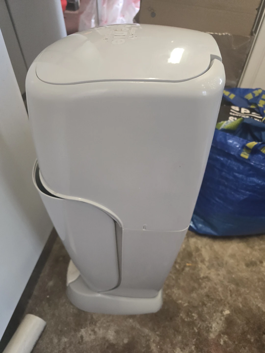 Diaper Genie Complete Diaper Pail