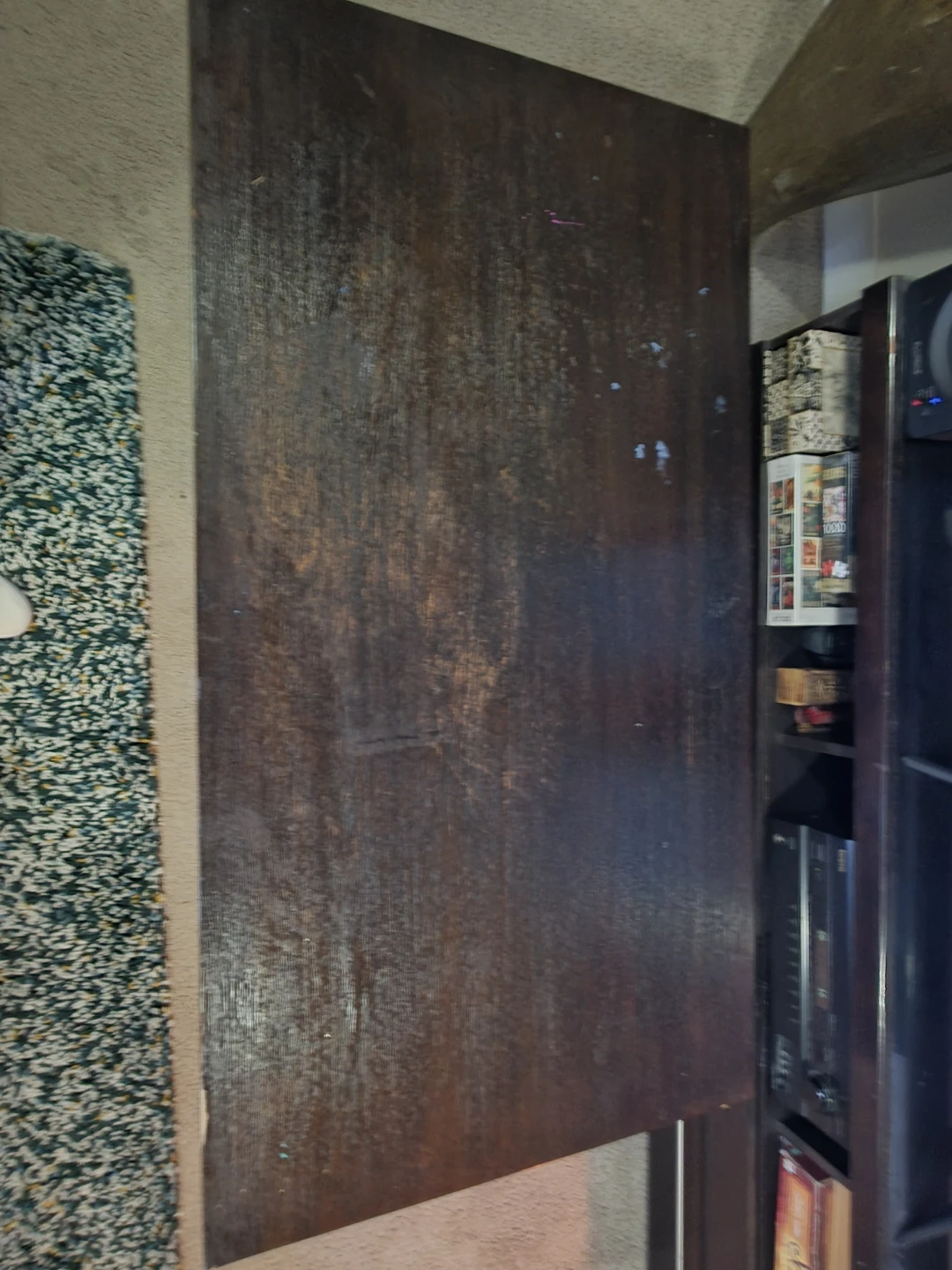 WOODEN TABLE NEEDS TO BE REPAINTED - photo 2
