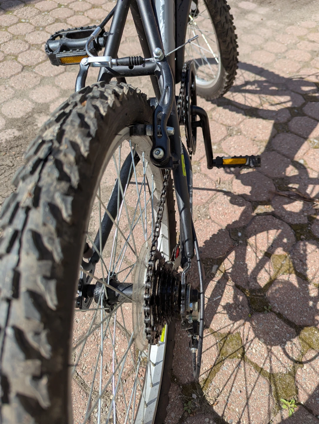STRATUS 20-inch Kids Bike - photo 3