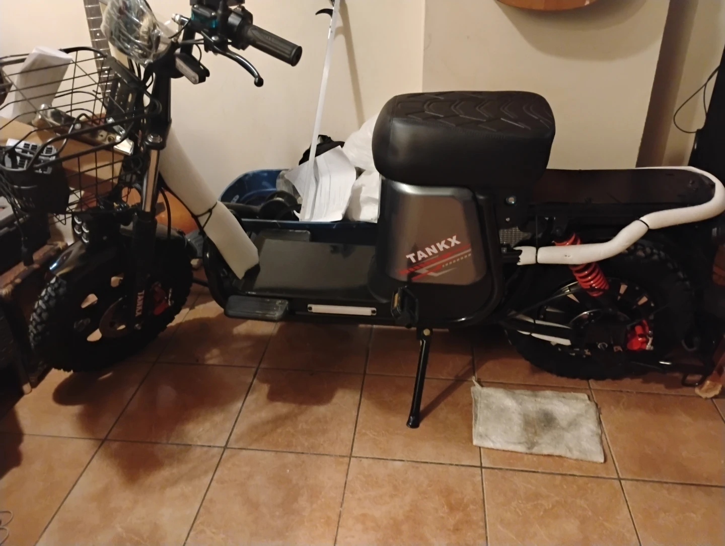TANKX Electric Scooter - photo 2