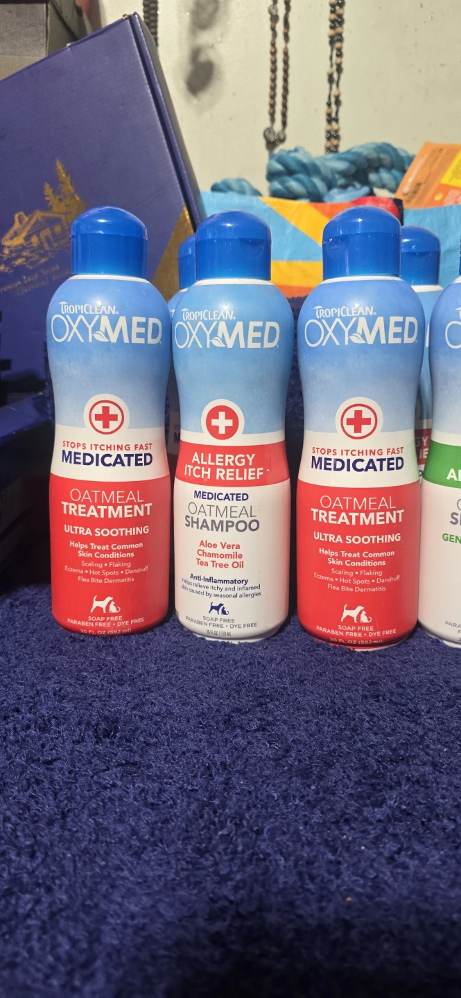 TropiClean Oxy-Med Medicated Oatmeal Shampoo & Treatment Lot - photo 3
