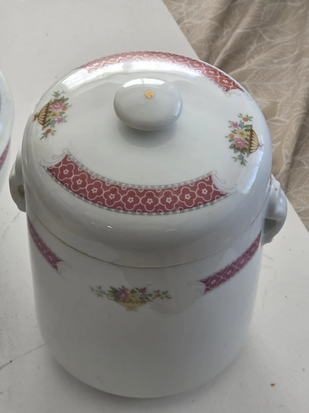 VINTAGE Swatow double lidded Ginger jar