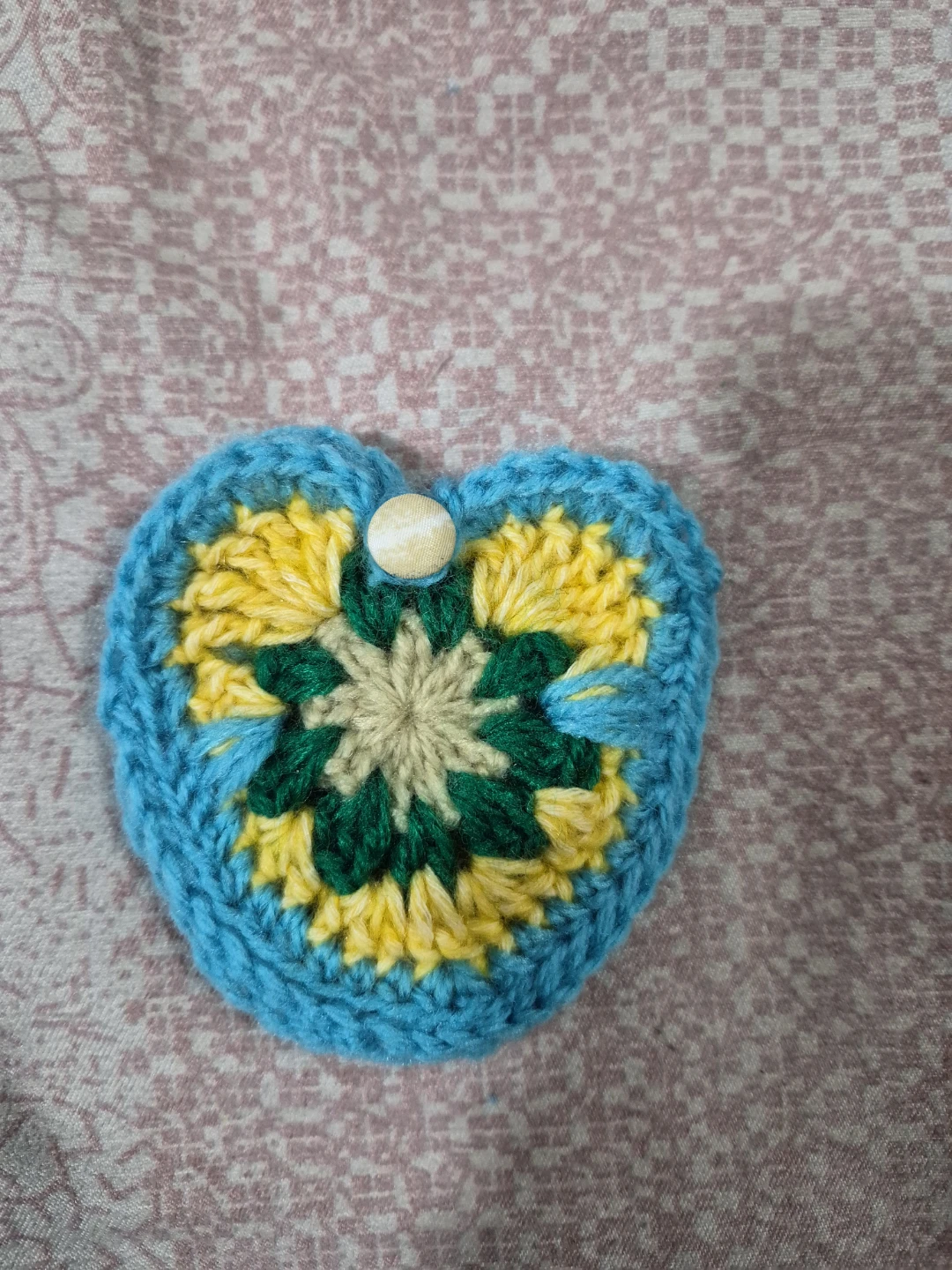 Crocheted Clam Shell Coin Pouch - photo 5