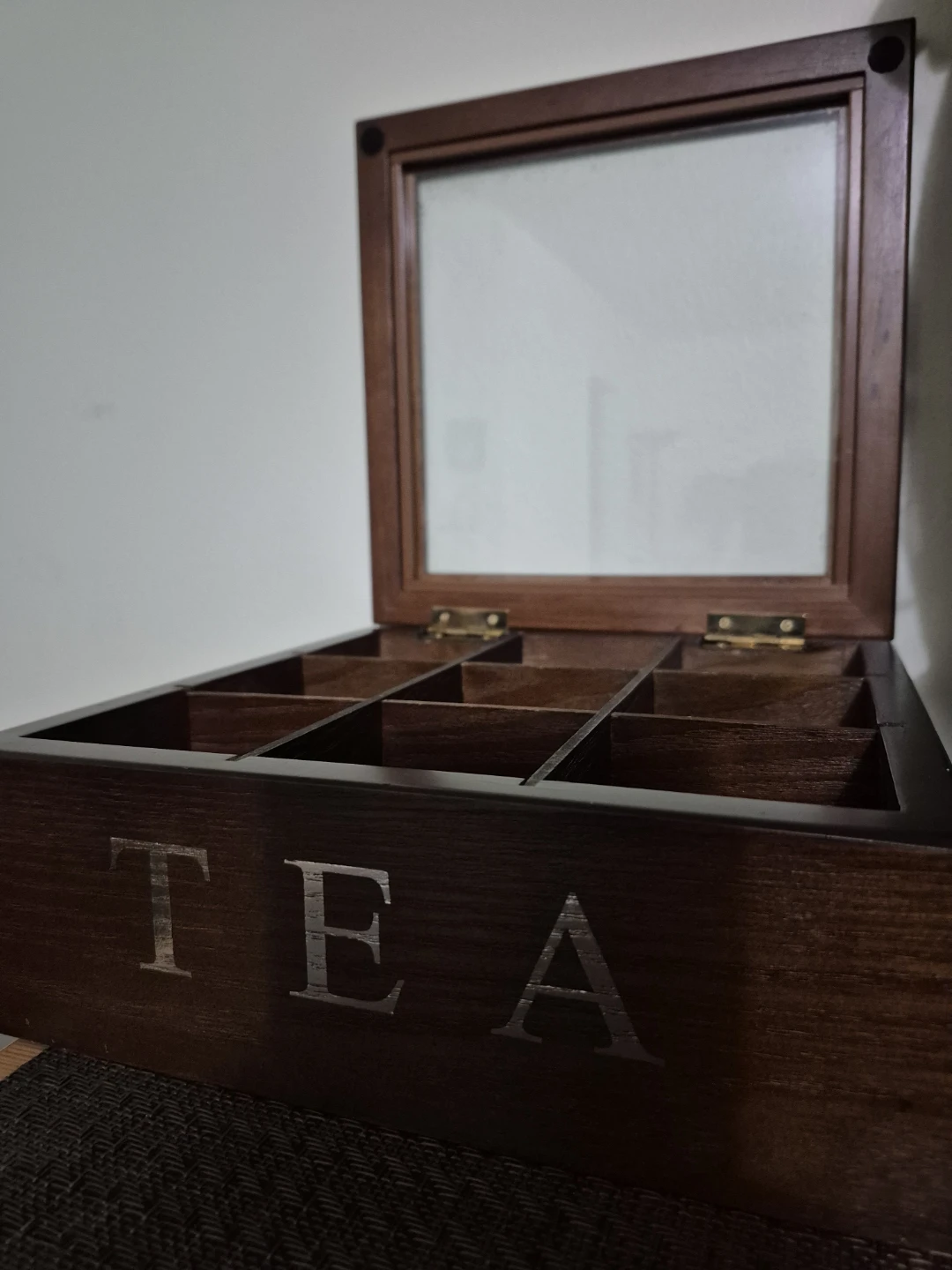 Riverdale Wooden Tea Box with 9 Compartments - photo 2
