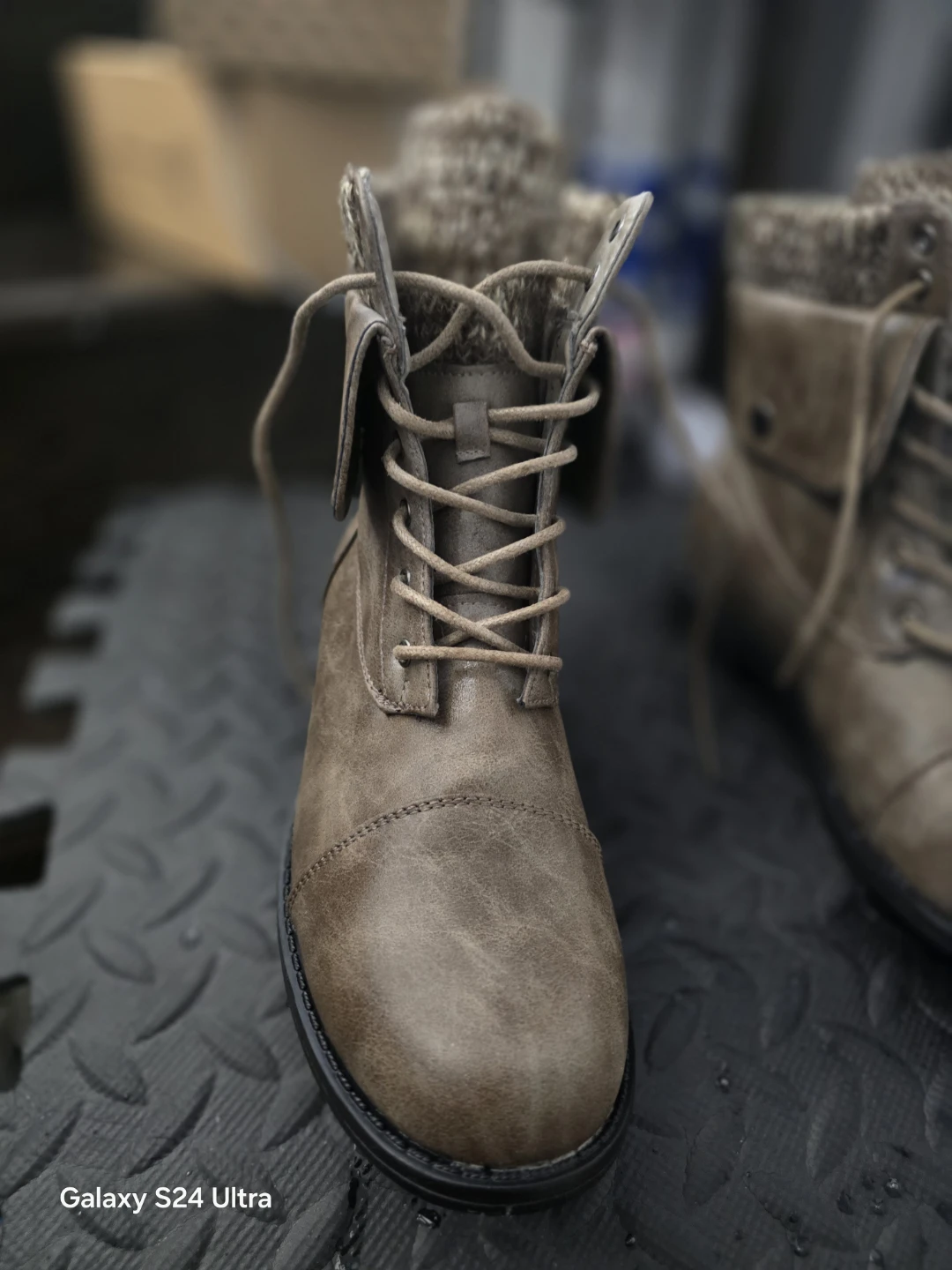 New Soffe Carissa Women's Boots Size 8 - photo 2