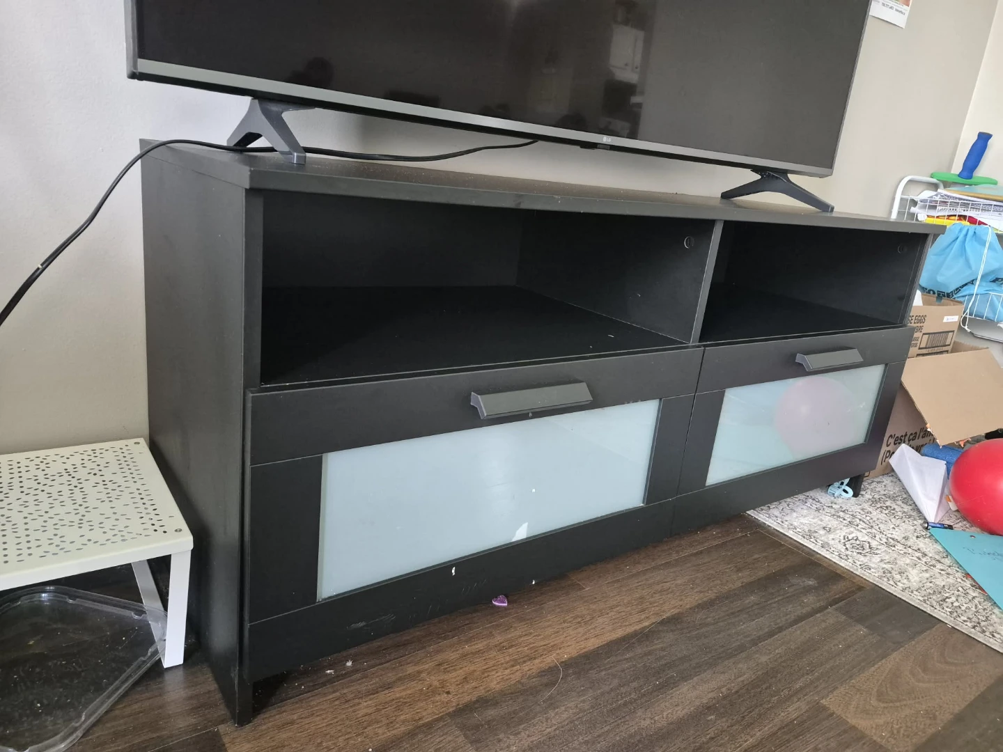 Sofa, TV and Household Items - photo 3