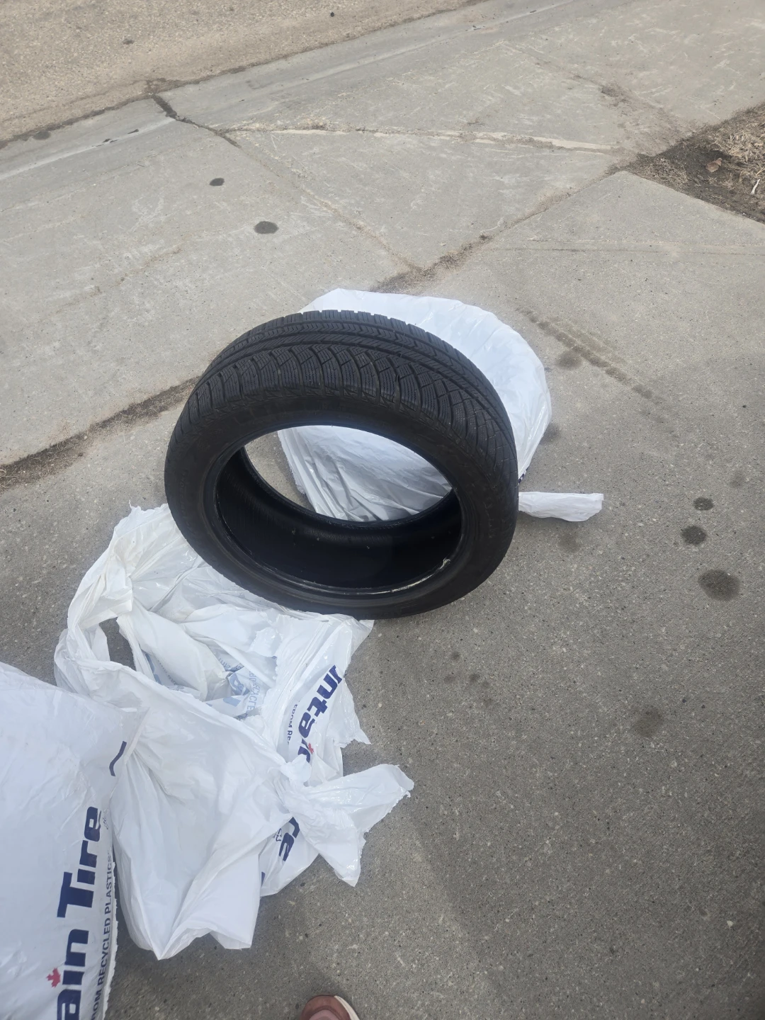 All season Tire - photo 3