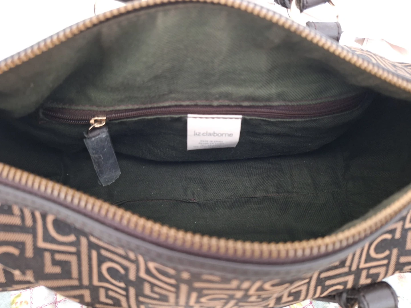Liz Claiborne Brown Satchel Bag - photo 4