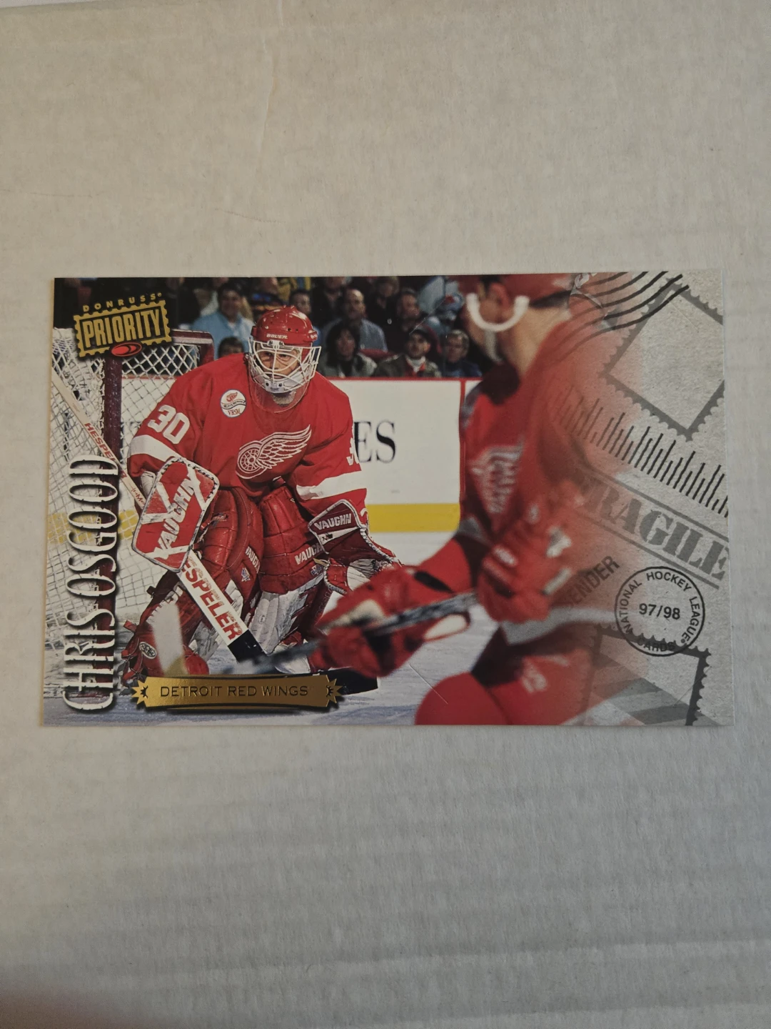 1997-98 Donruss Chris Osgood Detroit Red Wings Hockey card