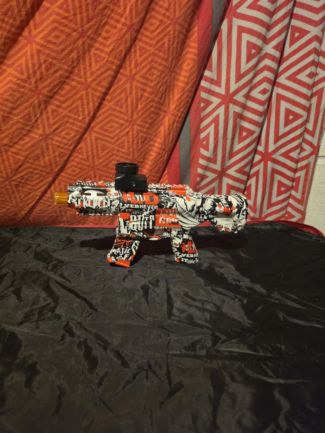 Water bead blaster toy gun