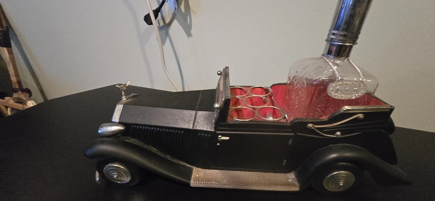 Vintage Rolls Royce Car Decanter Set - photo 3