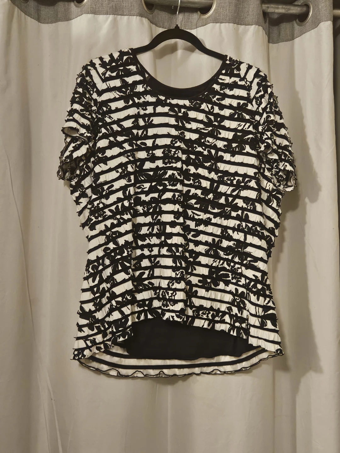 Black and White Striped Floral Top - photo 2