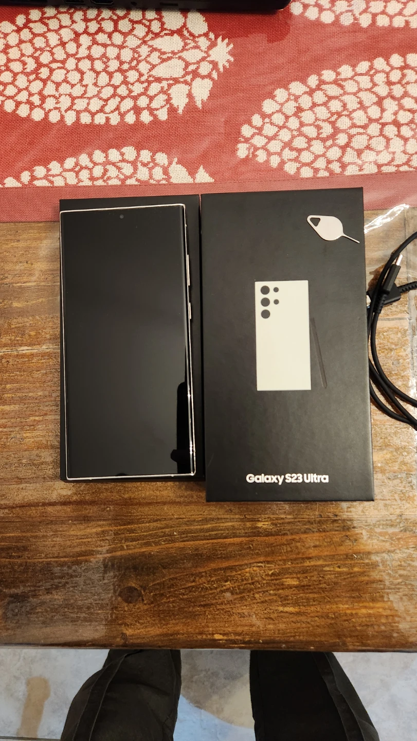 Samsung Galaxy S23 Ultra Brand New ( Used ) - photo 2