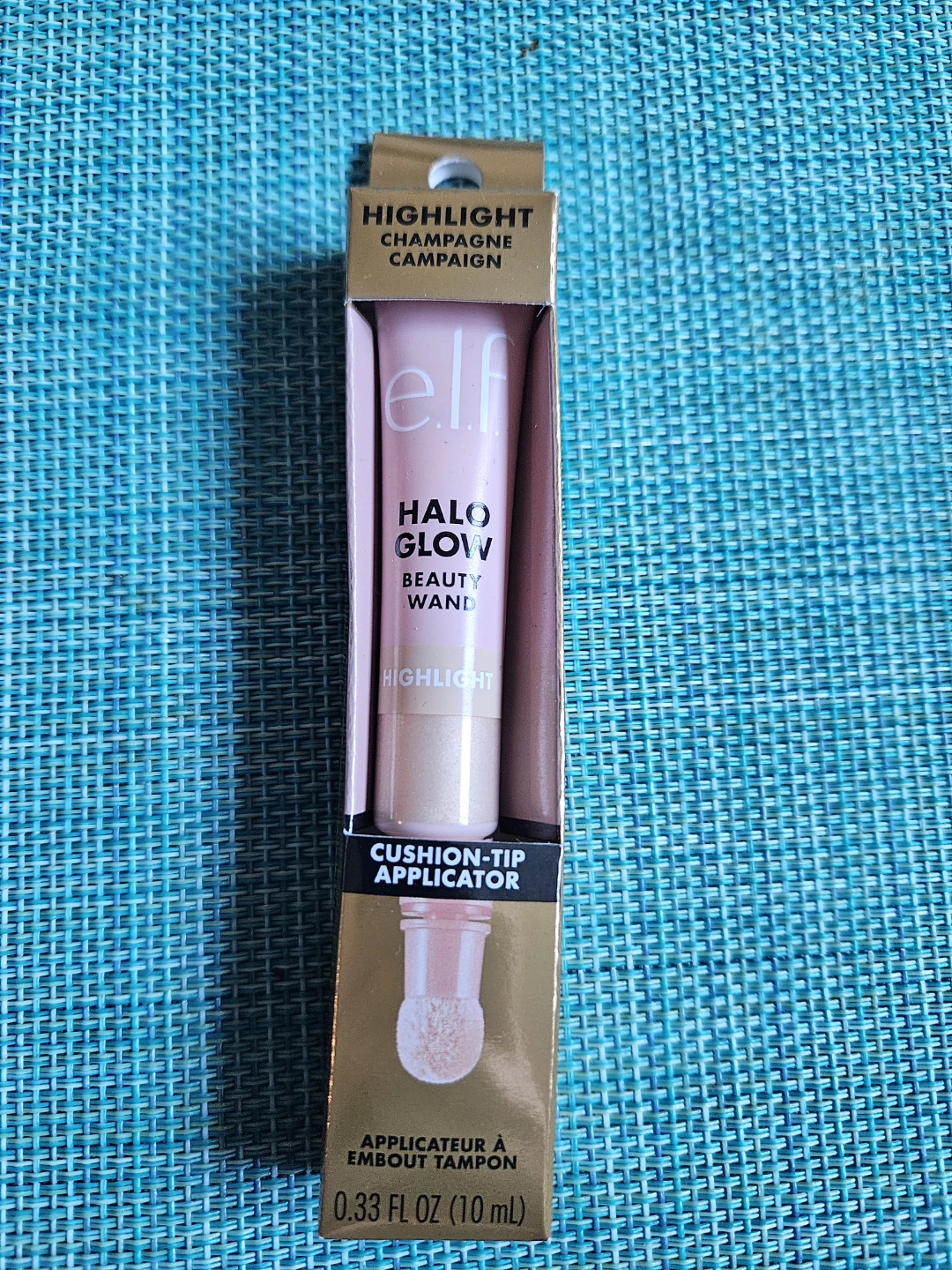 e.l.f. Halo Glow Highlight Beauty Wand - Champagne