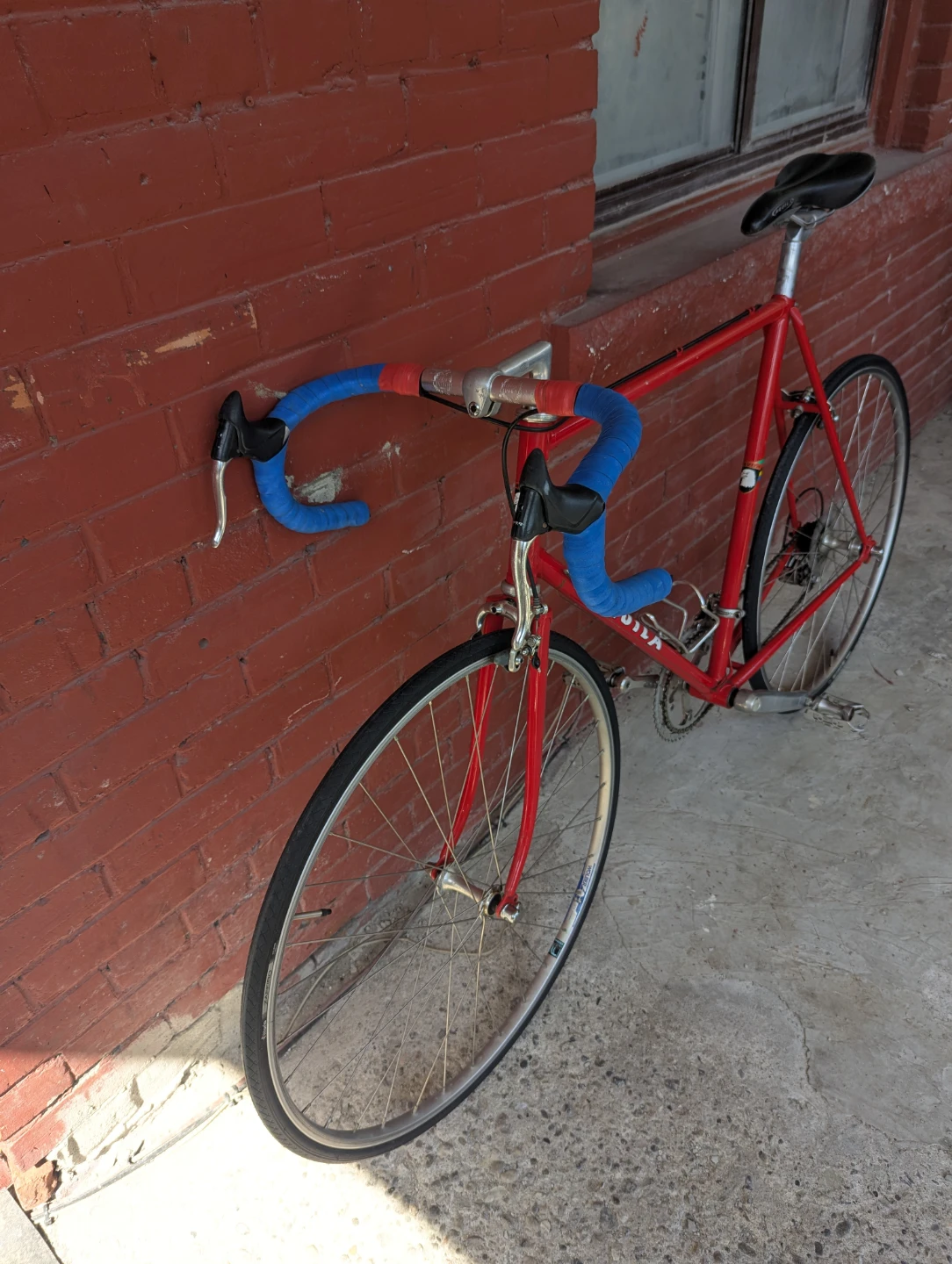 Vintage Aquila Road Bike – Shimano 600 Arabesque - photo 4