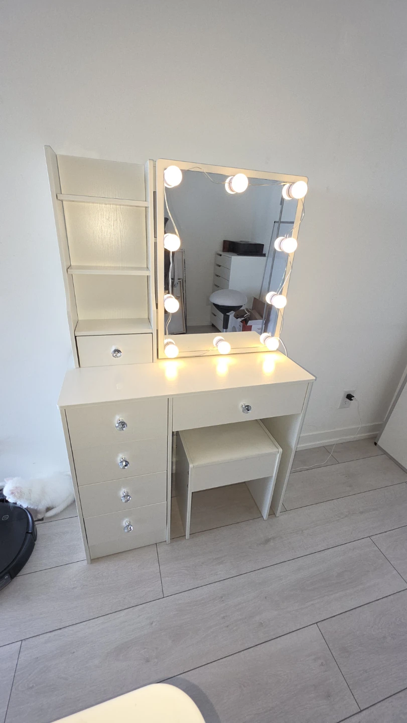 Makeup Vanity with Lights and Stool - photo 2