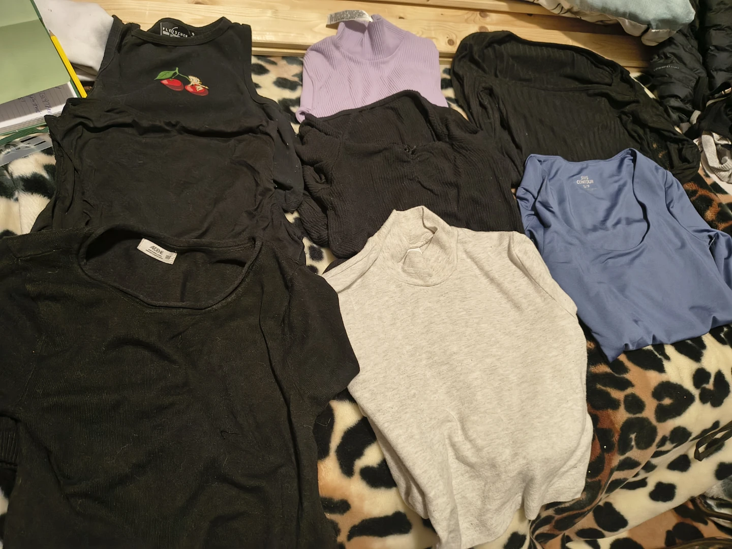 Assorted Women's clothing bundle - photo 3