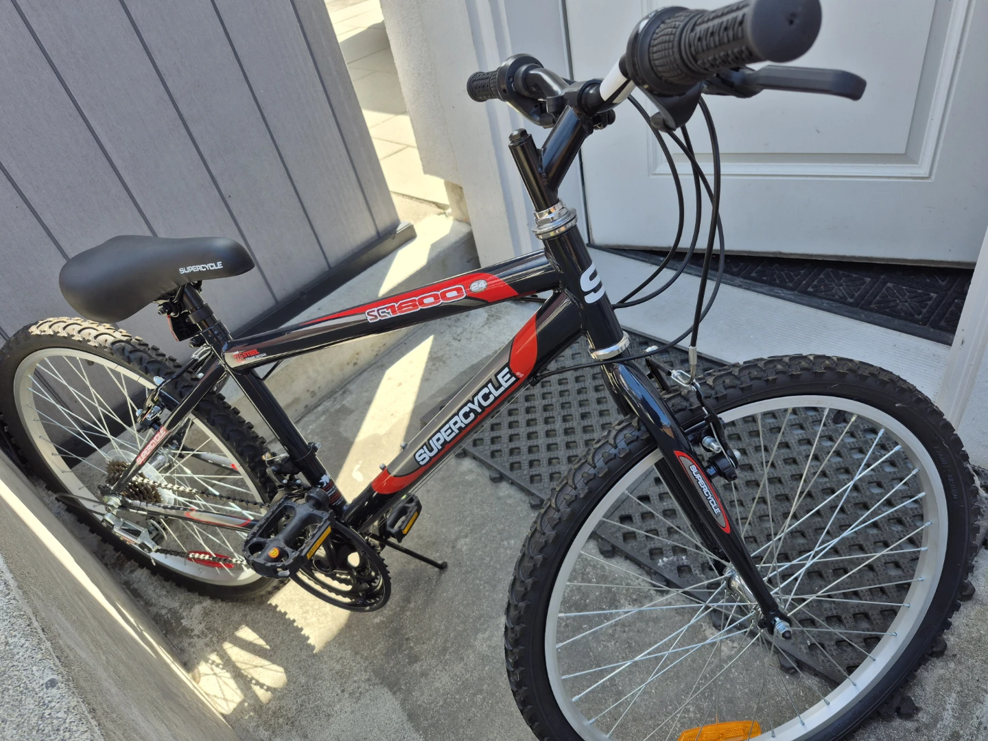 Supercycle SG100 Mountain Bike