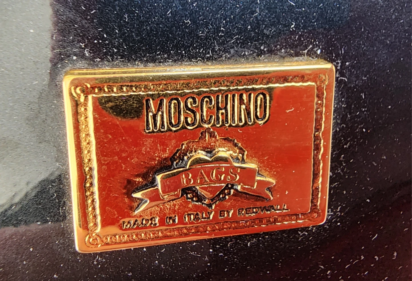 MOSCHINO Black Patent Tote Bag with Pouch - photo 2