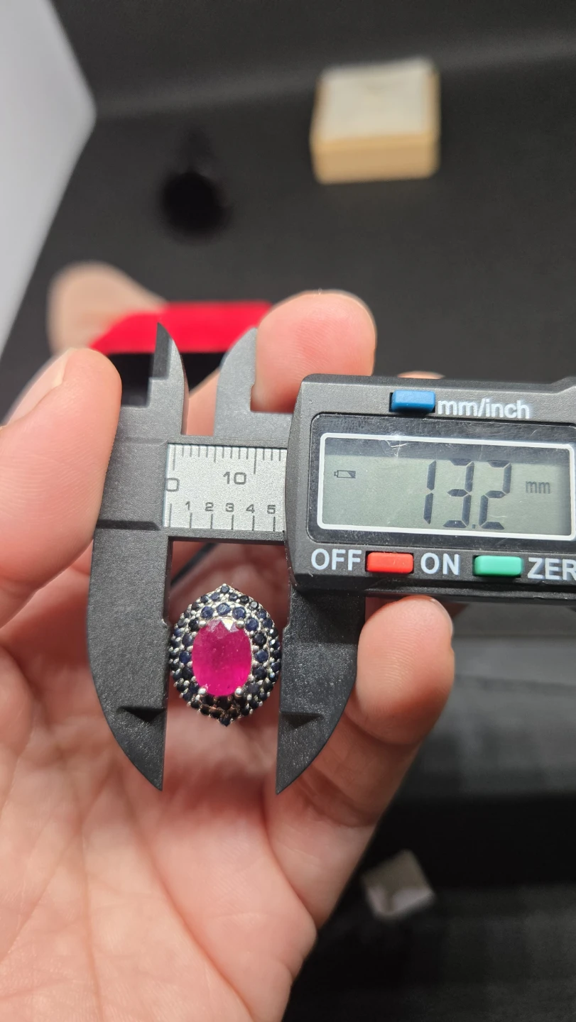 Ruby w/ blue sapphires - photo 2
