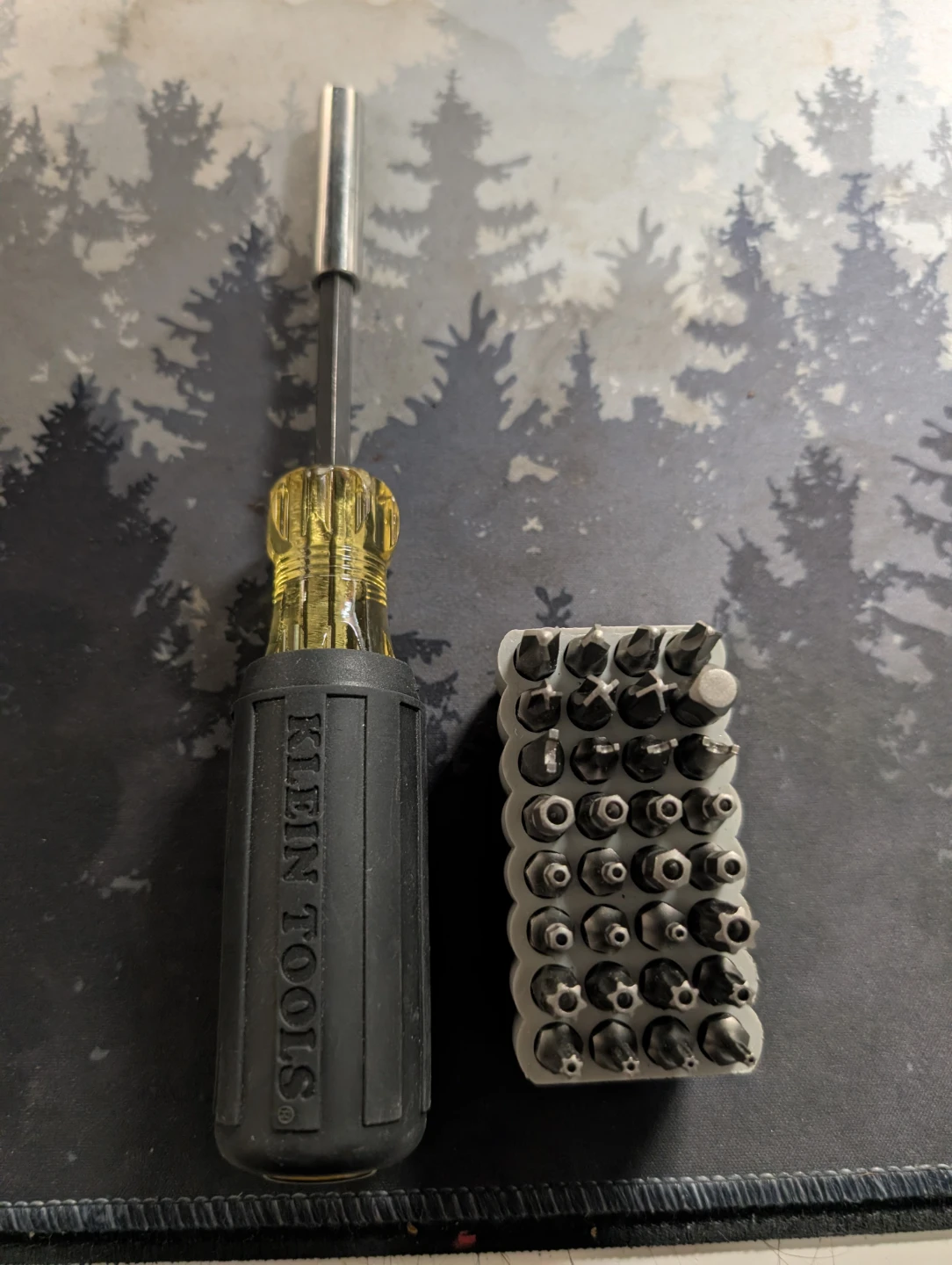 Klein Tools Screwdriver Set with Multiple Bits
