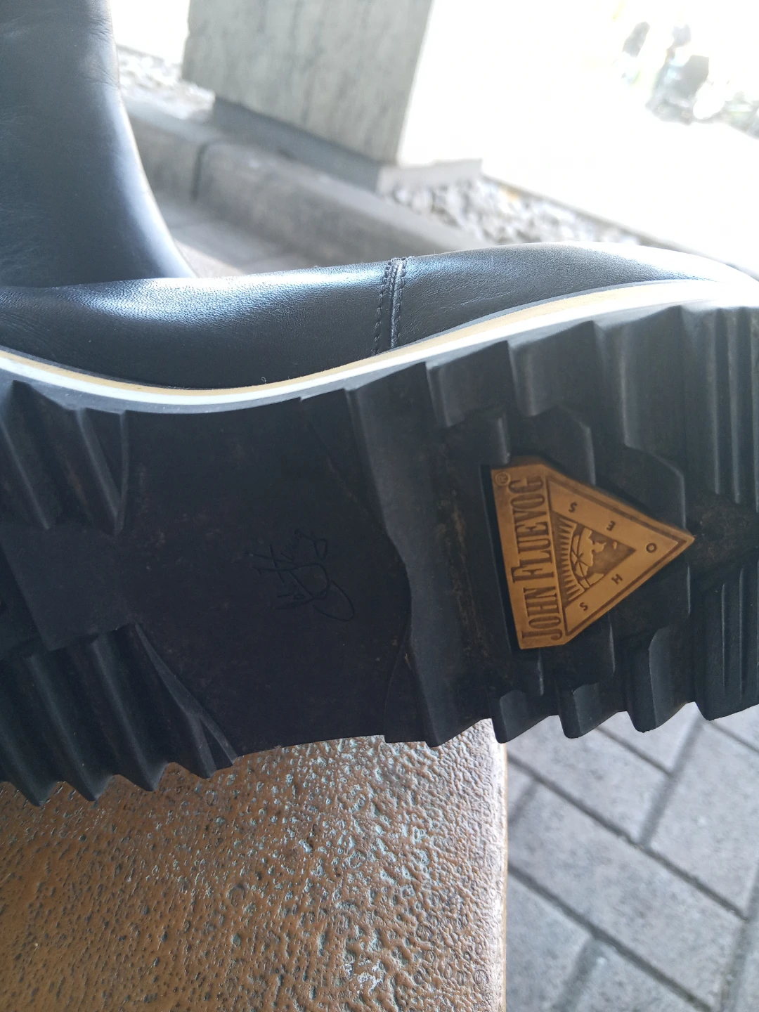 John Fluevog Black Leather Chelsea Boots - photo 2