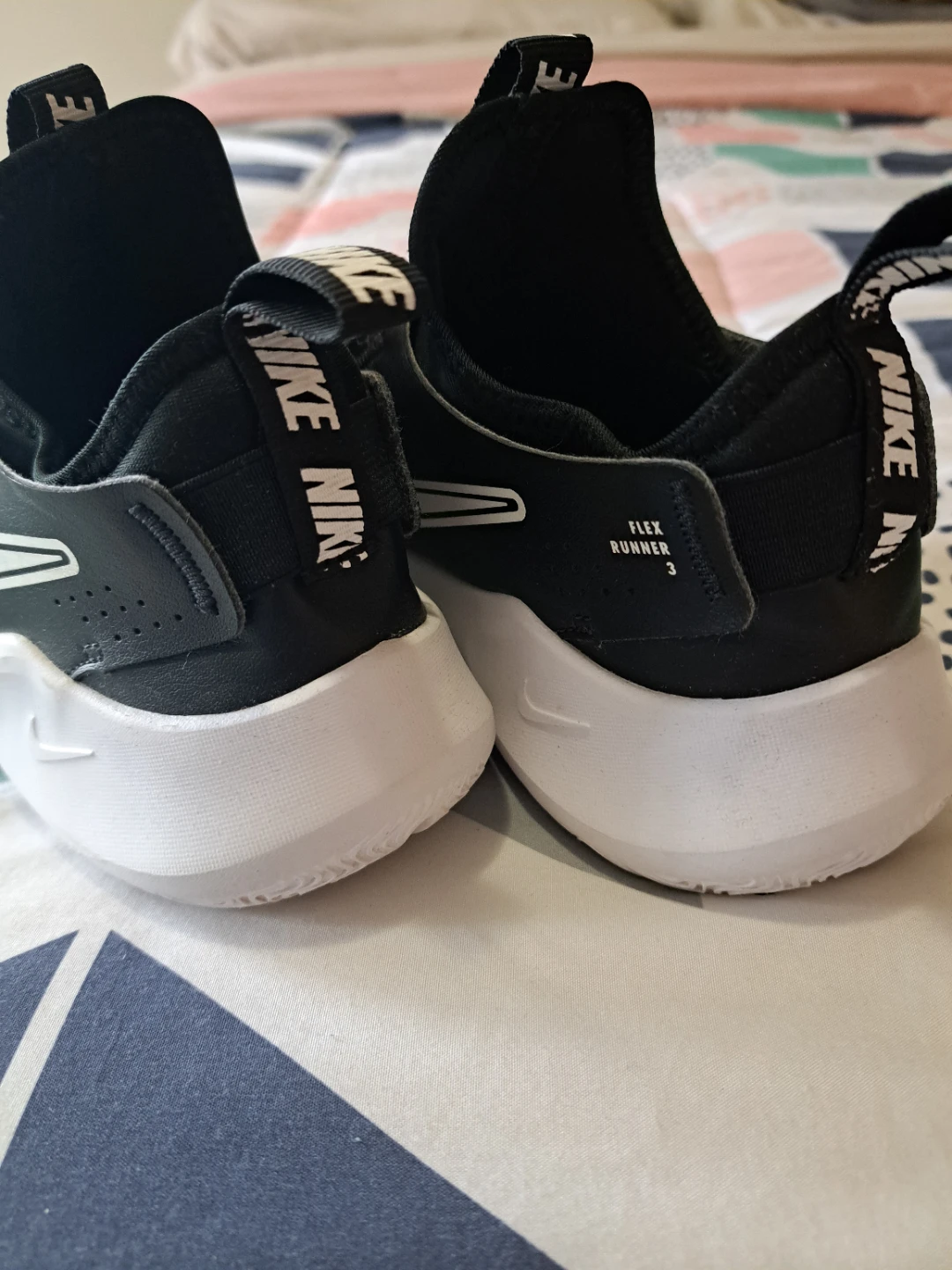 Nike Flex Runner 3 Youth Shoes Black US 5.5Y - photo 4