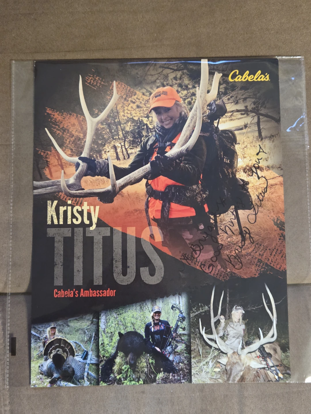 Kristy Titus Autographed 8x10 Hunting Photo