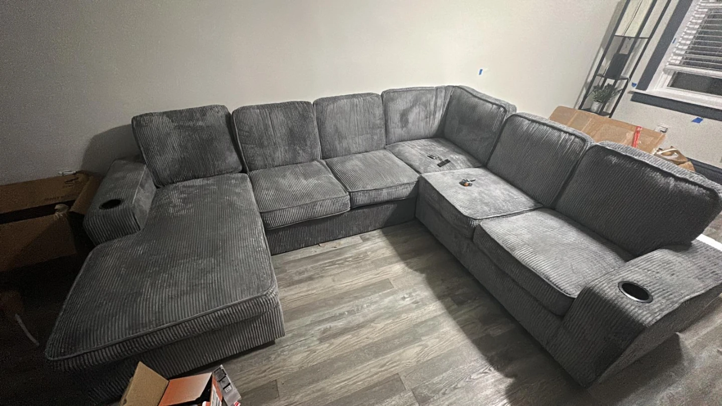 Sofá Nuevo sin uso | Gray Sofa with Cup Holders and USB Ports