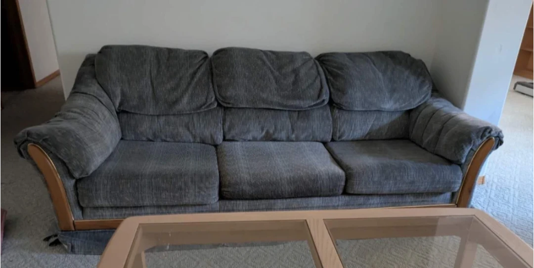 (Ozerna) Grey Plaid Sofa and Recliner Set