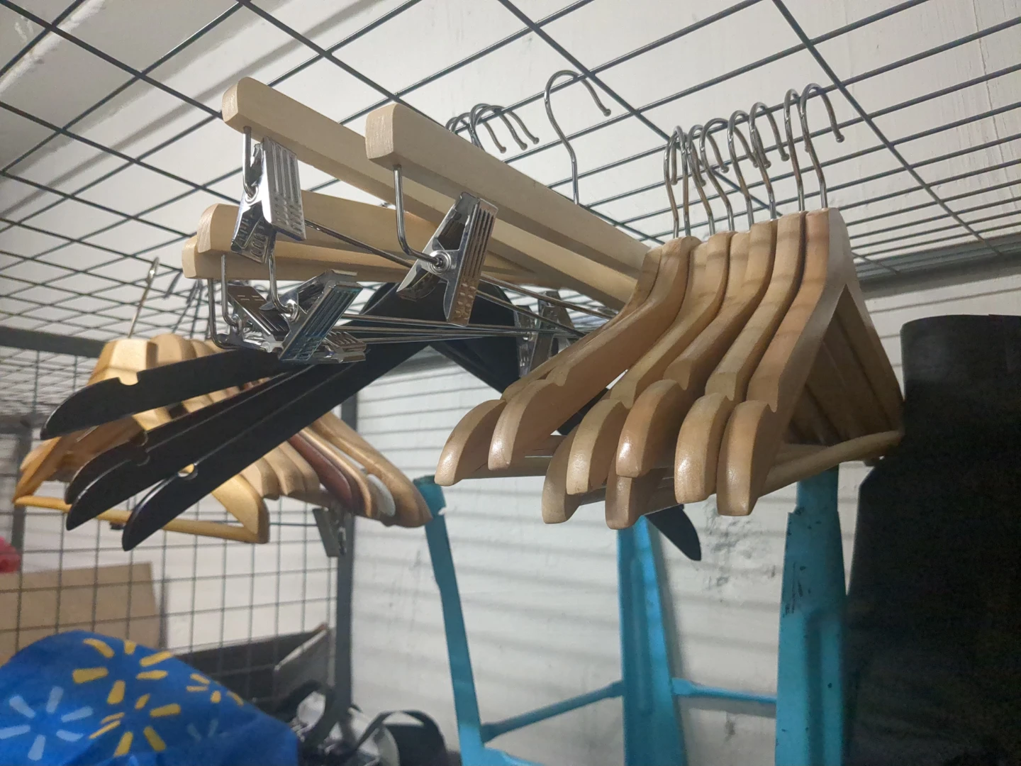 Wooden and Black Clothes Hangers - photo 5