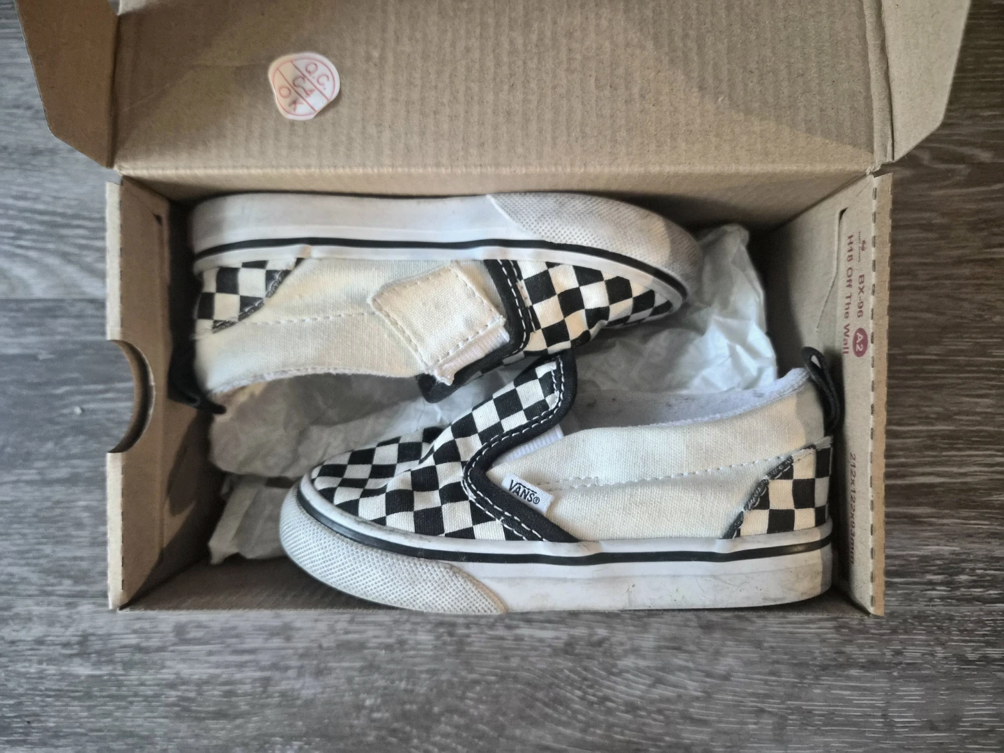 Vans Slip-On V – Toddler Shoes (US 7, UK 6.5)