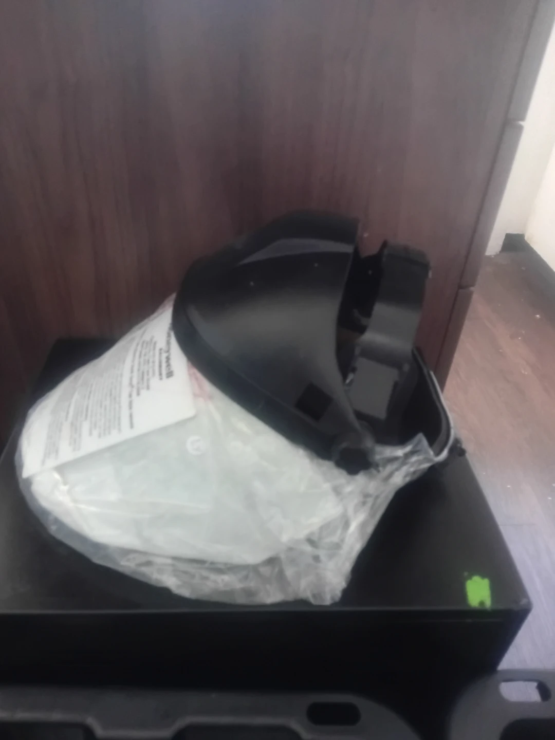 Honeywell Salisbury Electric Arc Face Flash Face Shield