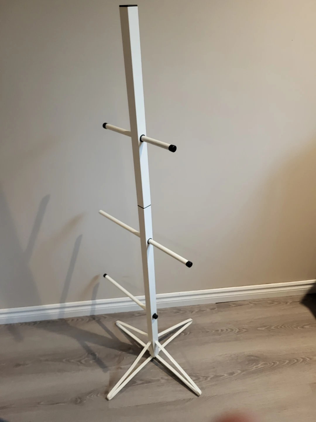 White Metal Standing Hockey Equipment Drying Rack
