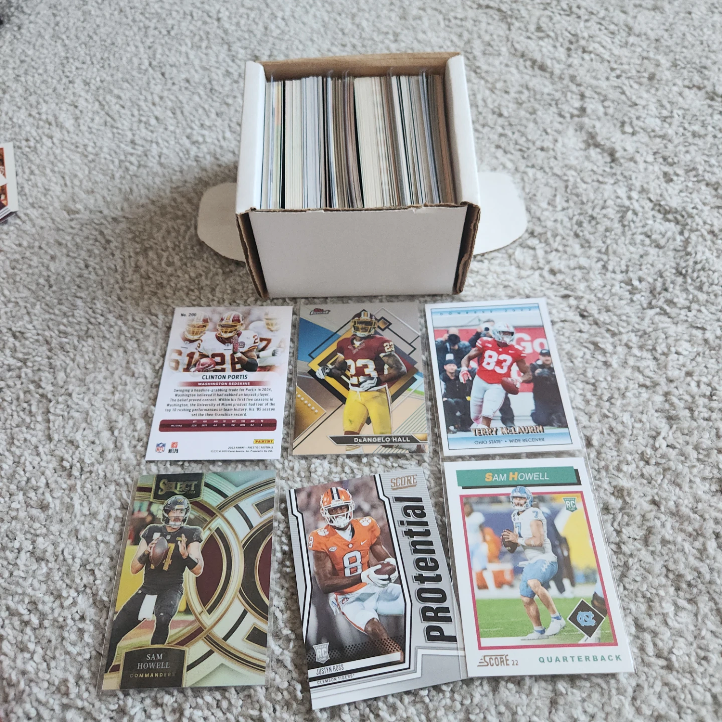 Washington Redskins & Commanders 200 NFL Card Lot - photo 2