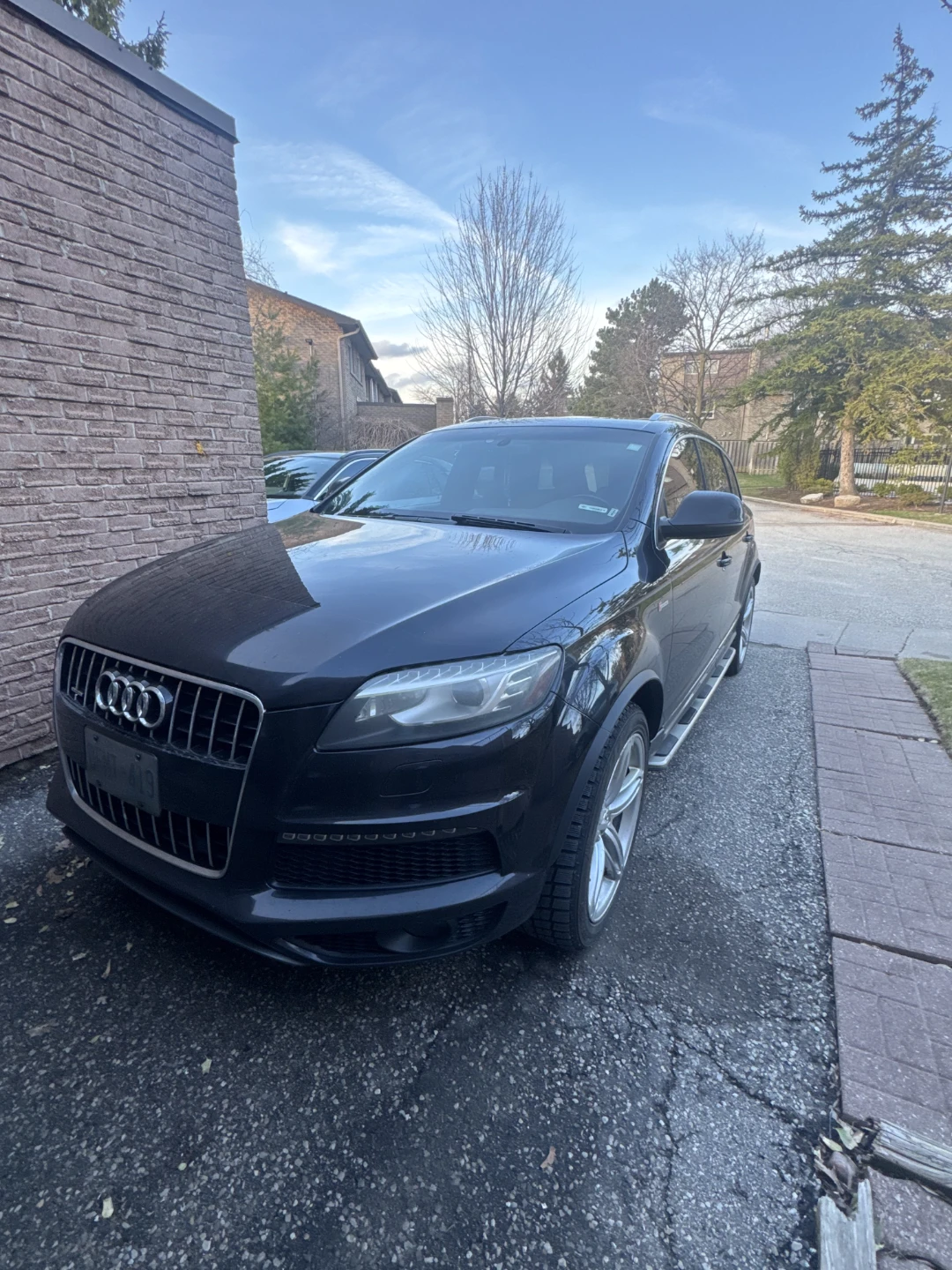 Black Audi Q7 3.0T Supercharged