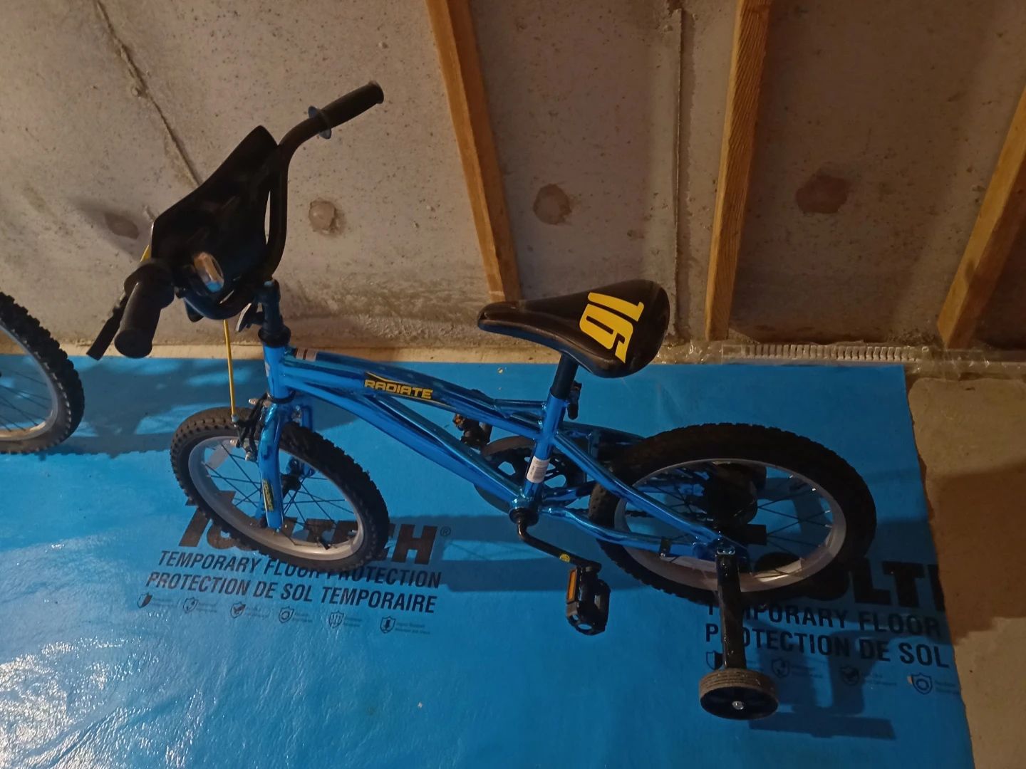 Radiate 16" Kids Bike with Training Wheels - photo 2