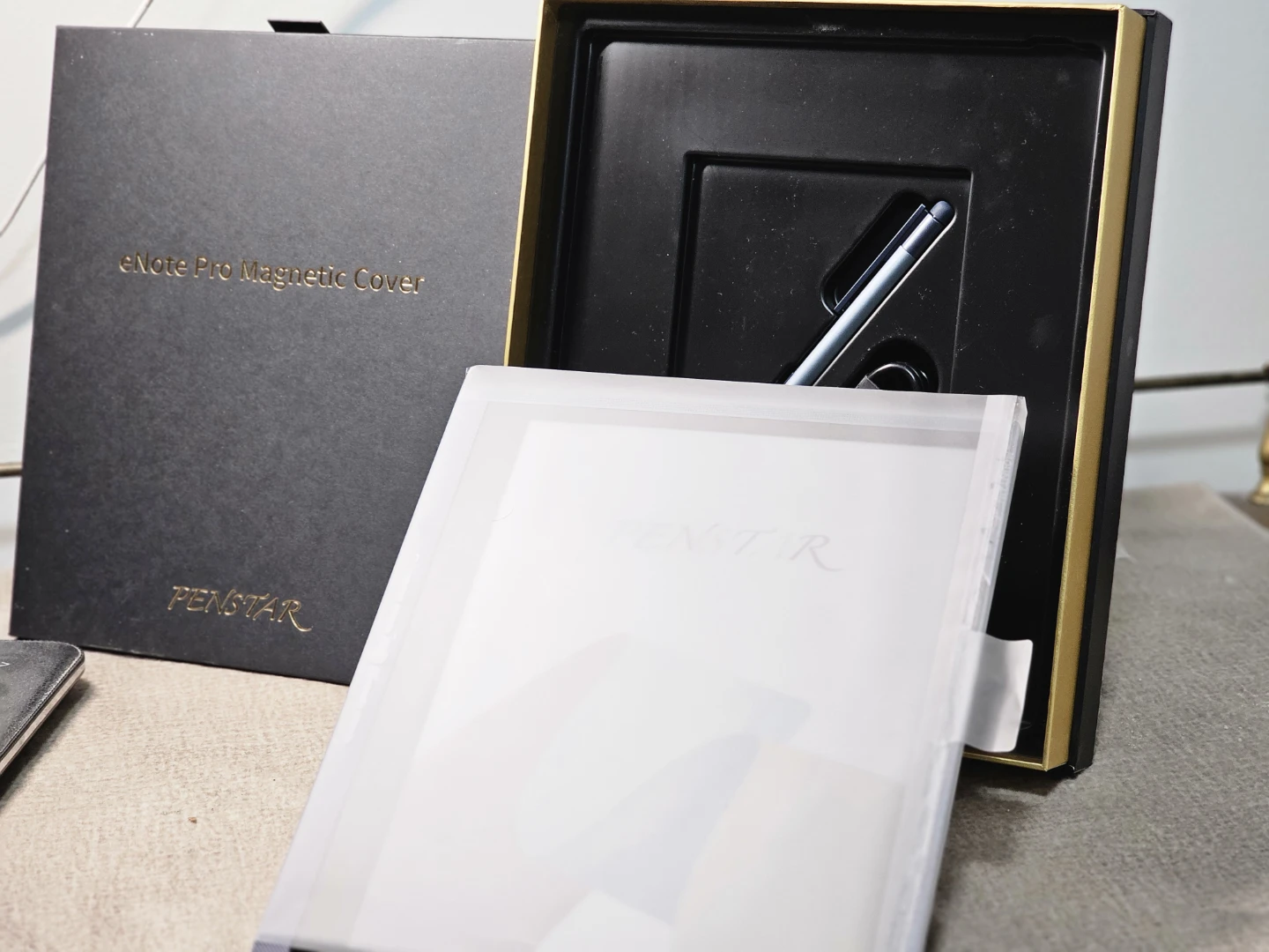 PENSTAR eNote Pro Magnetic Cover - photo 2