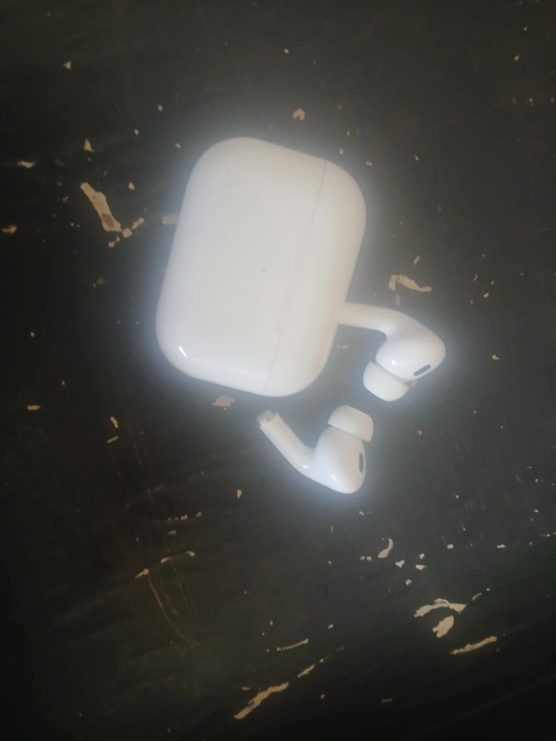 Apple AirPods Pro (1st Gen) Wireless Earbuds with Charging Case
