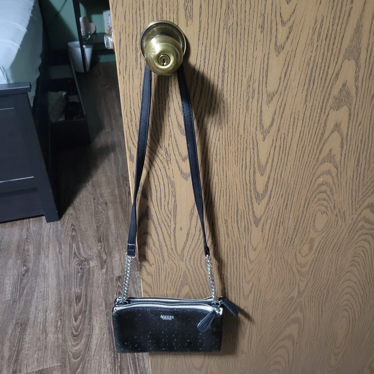 Guess Black Crossbody Bag - photo 2