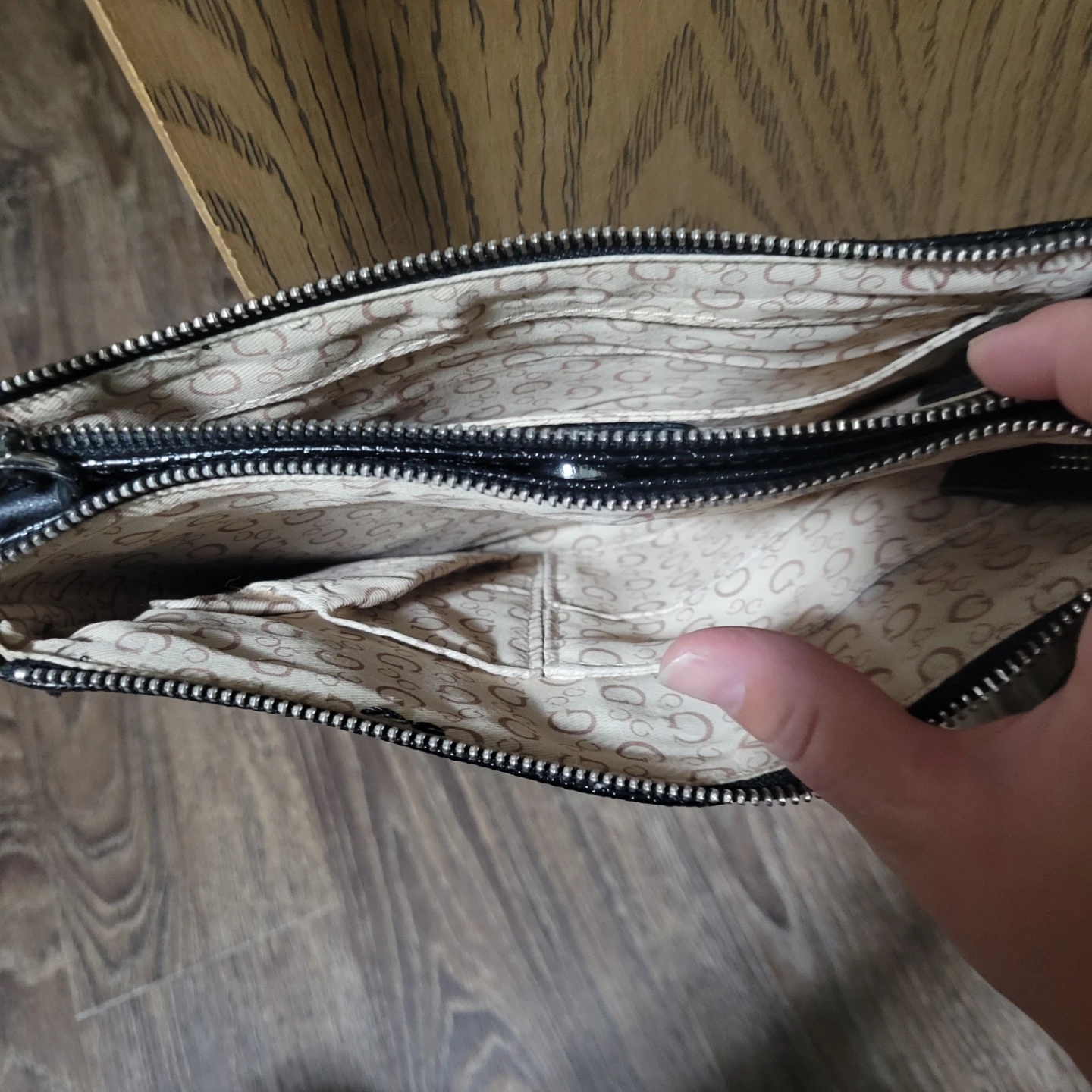 Guess Black Crossbody Bag - photo 3