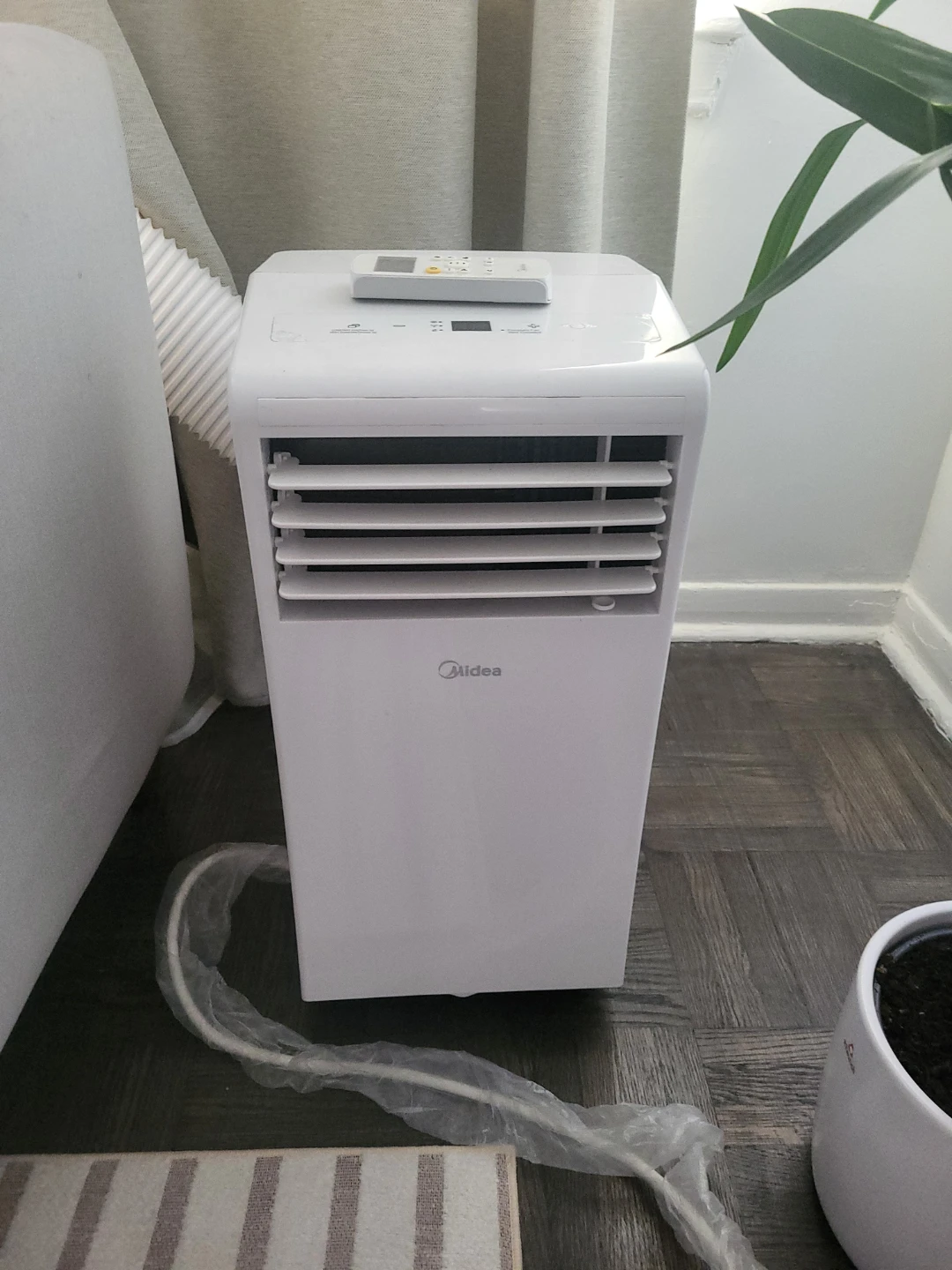 Midea 5000 BTU Portable Air Conditioner