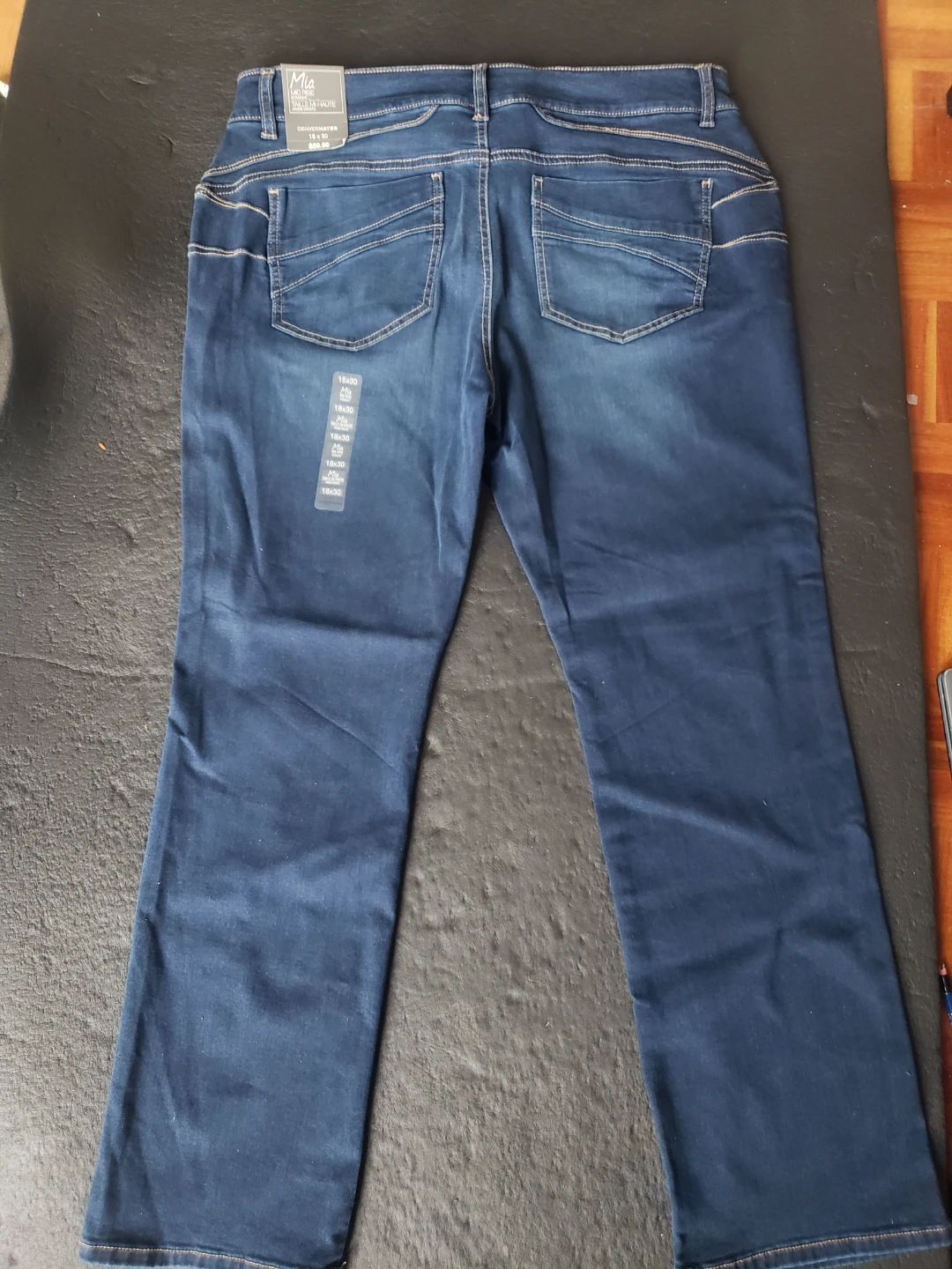 Mid Rise Straight Jeans (women) - photo 5
